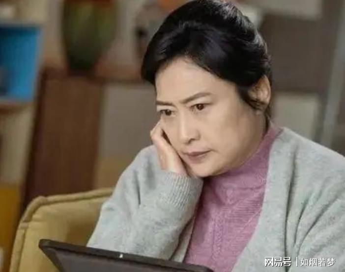 儿媳产后,亲家送来30只乌鸡,我私自给大儿媳27只,结果当晚出事了